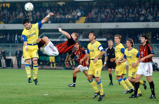 Mischia, Milan mot Chievospelare