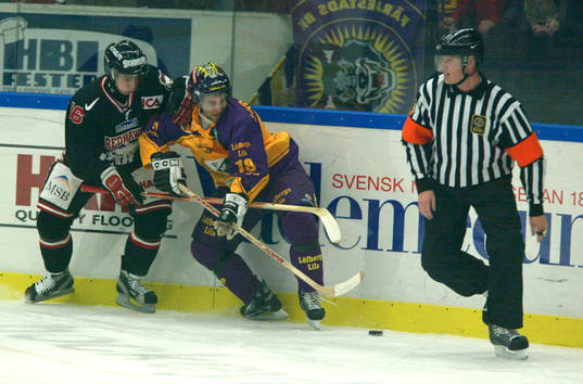 Franz Nielsen, Malmö. Per Hållberg, Färjestad och Ulf