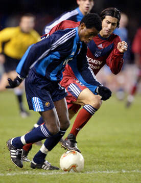 Makondele Rene, Djurgården och Marco Caneira, Bordeaux