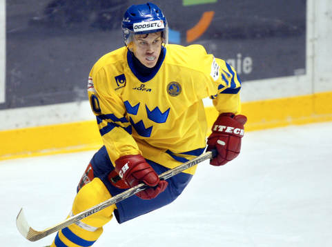 Magnus Kahnberg,  Sverige