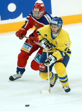 Per Hållberg, Sverige