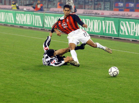 Camoranesi - Serginho