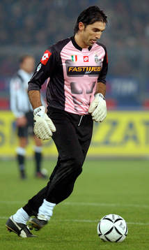 Buffon, målvakt, Juventus