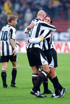Udinese jublar