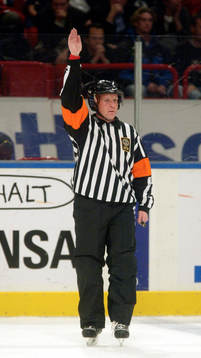 Ulrik Lindh, domare