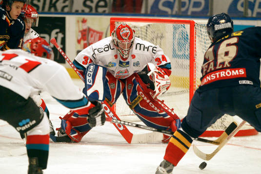 Juuso Riksman, Modo
