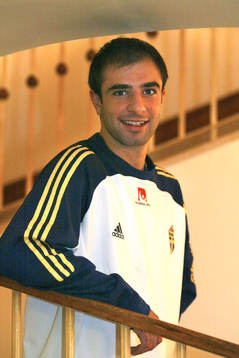Kennedy Bakircioglu, Sverige