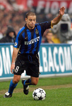 Farinos, Inter