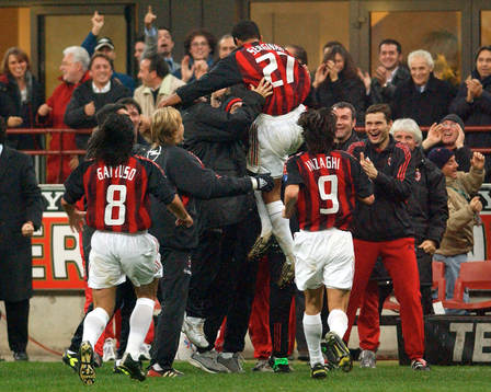 Jubel, Milan