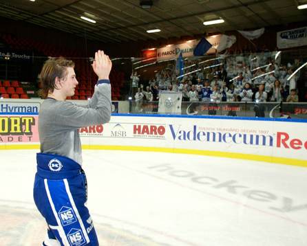 Matchens lirare, Robert Nilsson, Leksand, hyllas & tackas