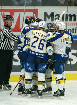 HV 71, jubel. Conny Ekenberg, domare