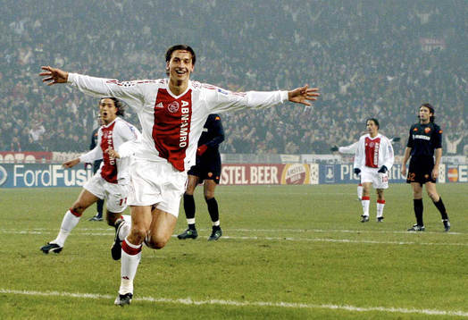 Zlatan Ibrahimovic jublar