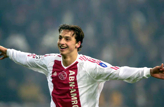 Zlatan Ibrahimovic jublar