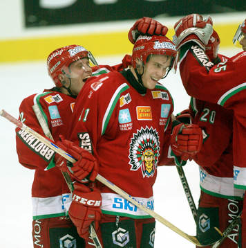 Magnus Kahnberg jublar