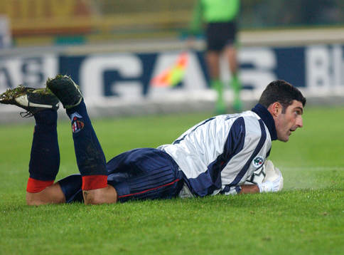 Pagliuca, målvakt,  Bologna