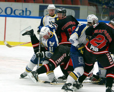 Marcus Thuresson, Malmö och Lubomir Kothon, HV 71