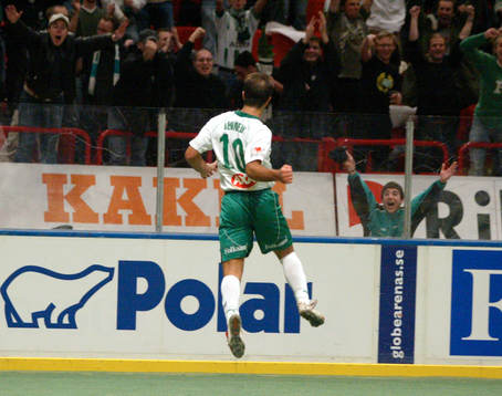 Kennedy Bakircioglu, Hammarby jublar åt Hammarbyklacken