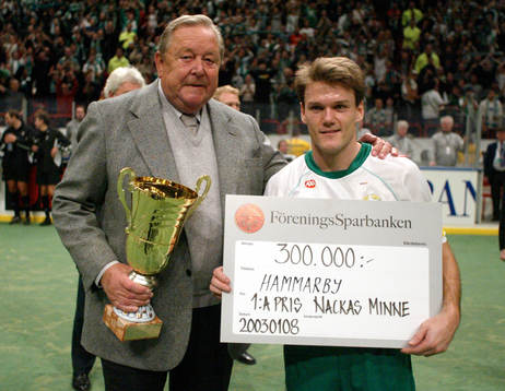 Lennart Johansson, UEFA-president, och Mikael Hellström,