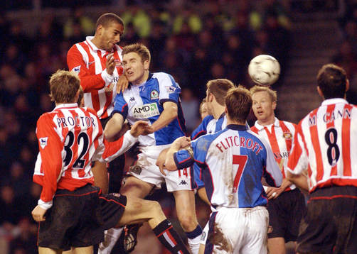 Phil Babb, Sunderland i nickduell med Nils-Eric Johansson,