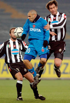 Miccoli och Tudor, nickduell