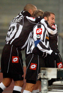 Trezeguet, Nedved och Del Piero, jubel