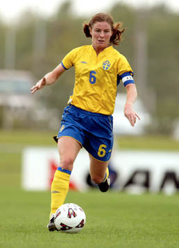 Malin Moström, Sverige
