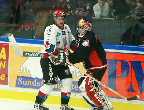 Peter Högardh, Modo och Andreas Hadelöv, målvakt, Malmö