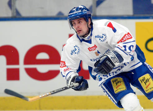 Teemu Elomo, Finland
