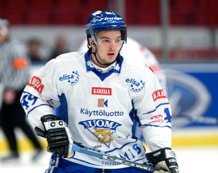 Tuomas Pihlman, Finland
