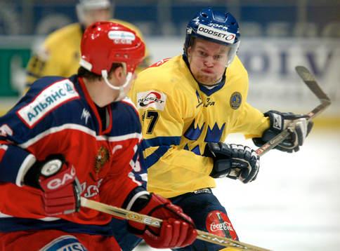 Mathias Tjärnqvist, Sverige