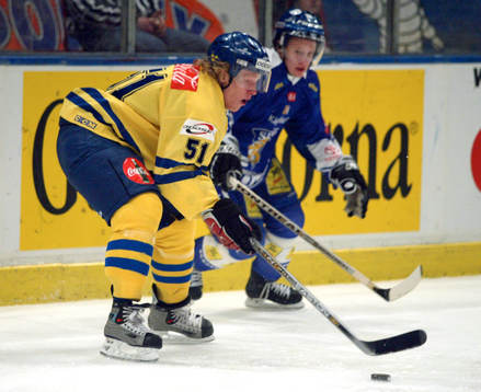 Mika Hannula, Sverige