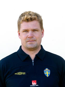 Roger Jacobsson, Sverige. Materialförvaltare