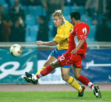Niclas Alexandersson, Sverige och El Ayari, Tunisien