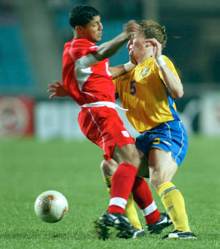 Erik Edman, Sverige blir påhoppad av Missaoui, Tunisien