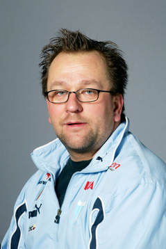 Anders Lindberg, Material ansvarig