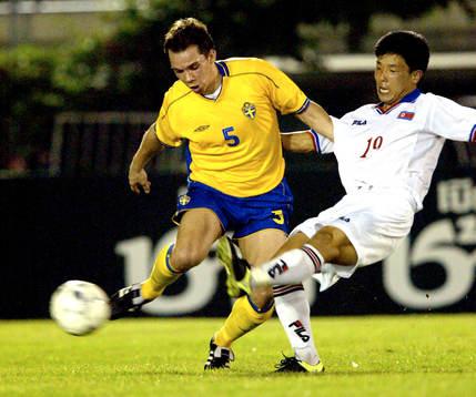 Fredric Lundqvist, Sverige och Hong Yong Jo, Nordkorea