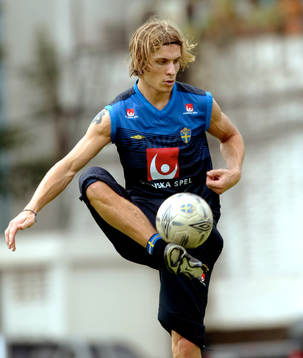 Tobias Grahn, Sverige