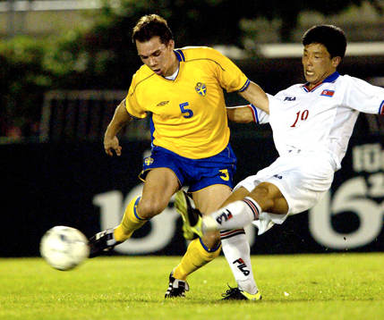 Fredric Lundqvist, Sverige och Hong Yong Jo, Nordkorea