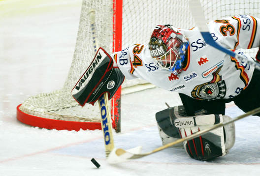 Daniel Henriksson, målvakt, Luleå som spelat alla 50