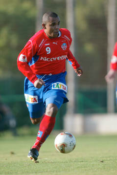 Alvaro Santos