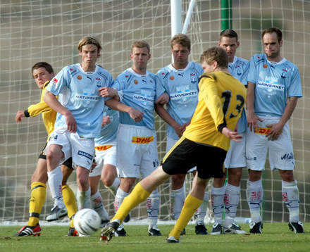Fotboll, La Manga, träning, Malmö FF - Lilleström : Mur