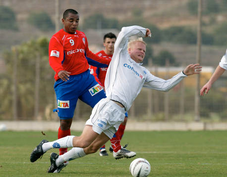 Alvaro Santos