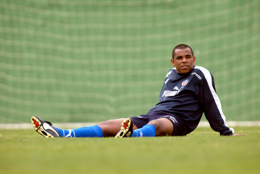 Alvaro Santos