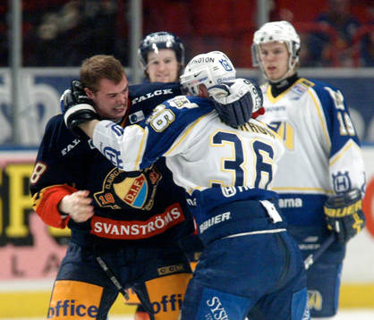 Per-Antor Lundström, Djurgården och Lubomir Korhon, HV71