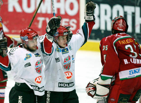Stefan Öhman och Magnus Wernblom, Modo jublar