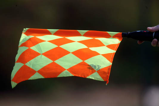 Fotboll, flagga, linjedomare