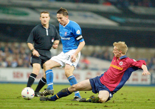Matt Holland, Ipswich kämpar mot Luke Chadwick, Reading