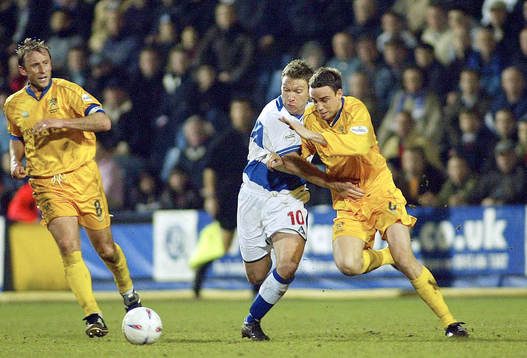 Kevin Gallen, Queens PR och Michael Duff, Cheltenham