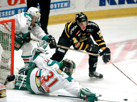 Torgny Löwgren, Rögle, Magnus Wennström, målvakt,