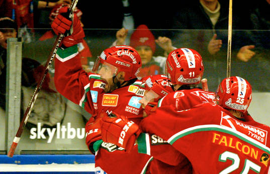 Patrik Carnbäck, Frölunda jublar